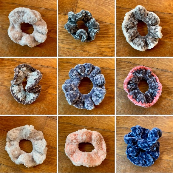 Set of 4 Velvet Crochet Scrunchies - Picture 7 of 7
